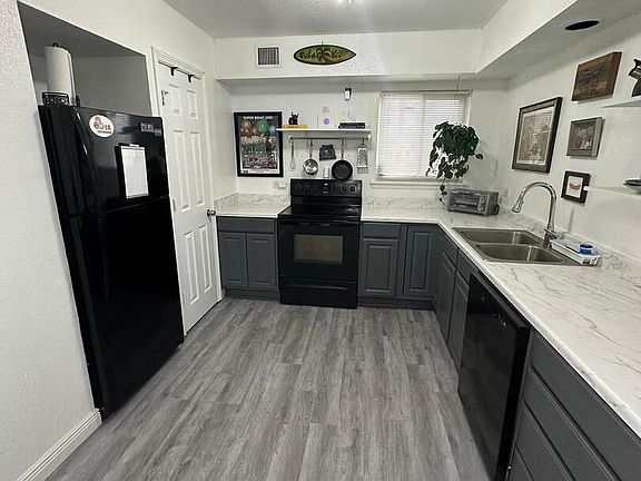 3rd image of 255 E RAMPART DR #211
