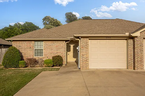 6914 County Road 1215 Photo 1 6914 County Road 1215 Photo 1