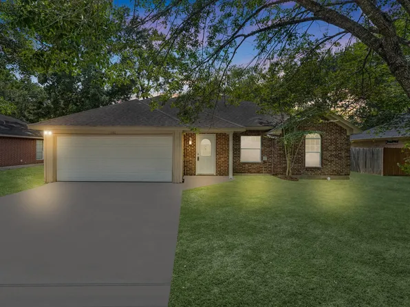 1002 Shell Ave, Cleveland, TX 77327
