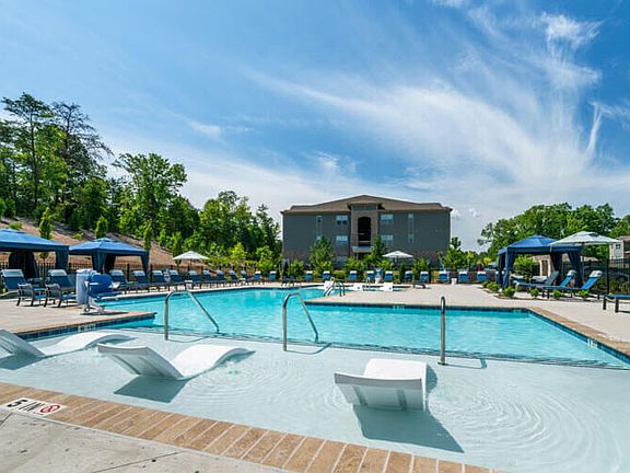 4th image of 118 Lodges Ln #308
