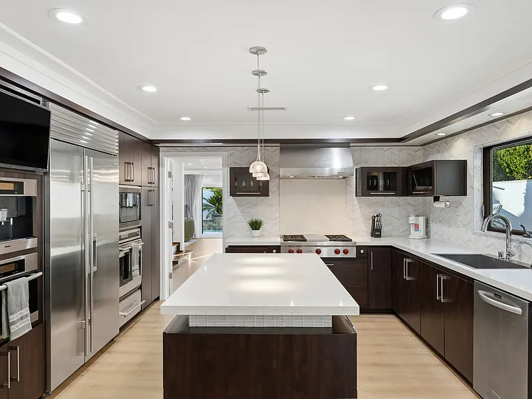 7923 Electra Dr — Photo 3