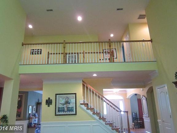 5th image of 14106 Woodens Ln