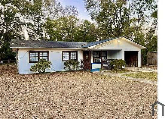 3004 McGough Ct — Photo 1