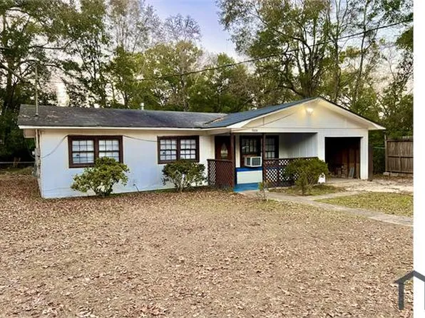 3004 McGough Ct, Mobile, AL 36605