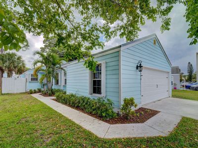5698 Dewberry Way, West Palm Beach, FL, 33415