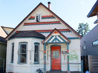 3350 W Moncrieff Pl, Denver, CO 80211