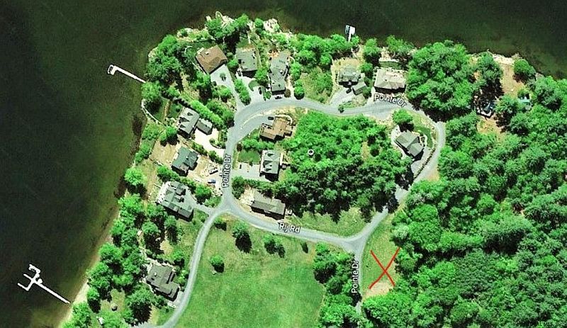 2nd image of 20 POINTE Drive