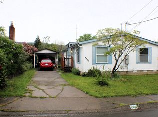 1477 NW Eden St, Roseburg, OR 97470