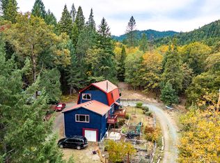 7227 Pleasant Creek Rd, Rogue River, OR 97537