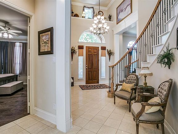 4th image of 216 Creekside Dr