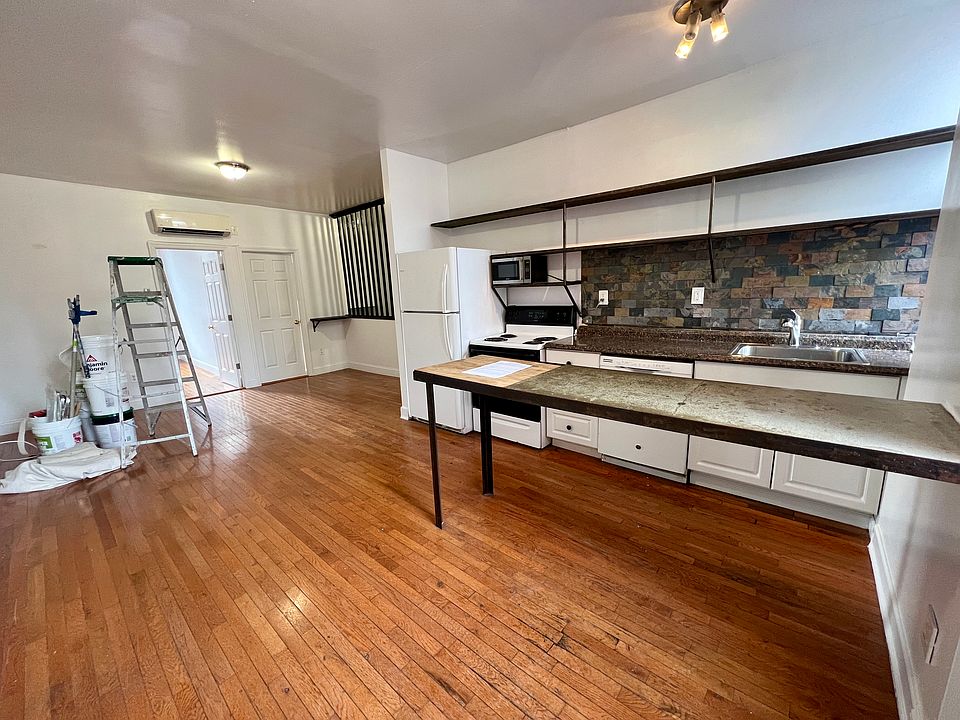 1st image of 841 Sterling Pl #2
