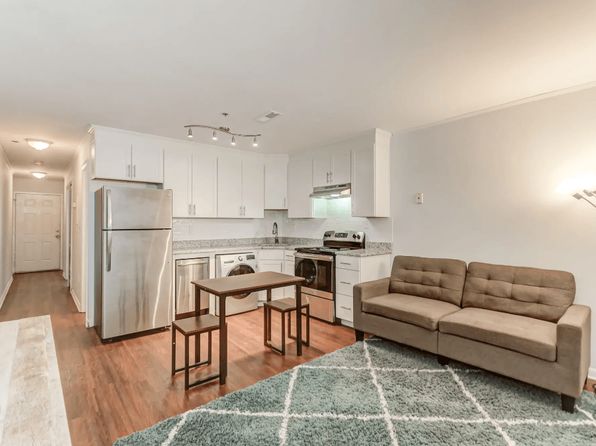 40 Bee St APT 318