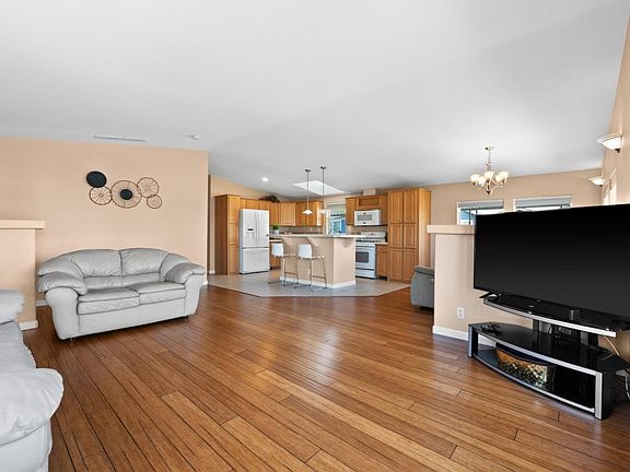 5th image of 1220 Vienna Dr Spc 487