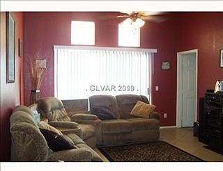 4th image of 2615 Tropical Sands Ave