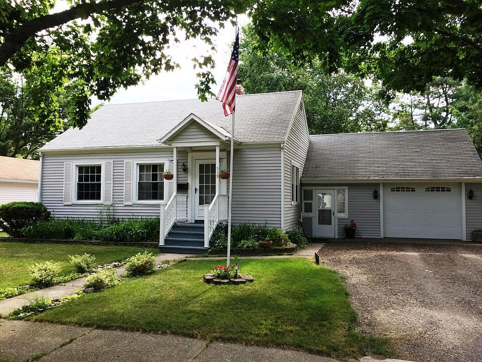 1st image of 519 Mecosta Ave