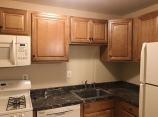 7487 Little River Tpke APT 101, Annandale, VA 22003