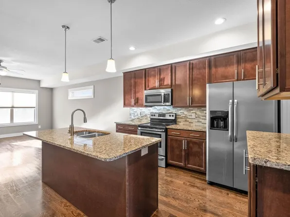 84 Promontory Ln, Clarksville, TN 37040