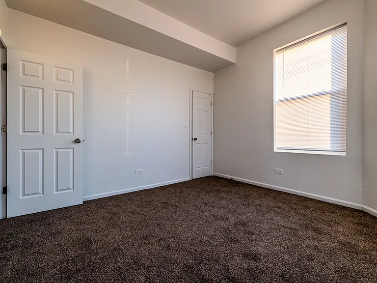 1630 S Sawyer Ave — Photo 7