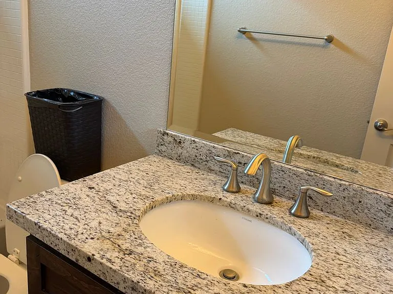 424 Sage Ct — Photo 7