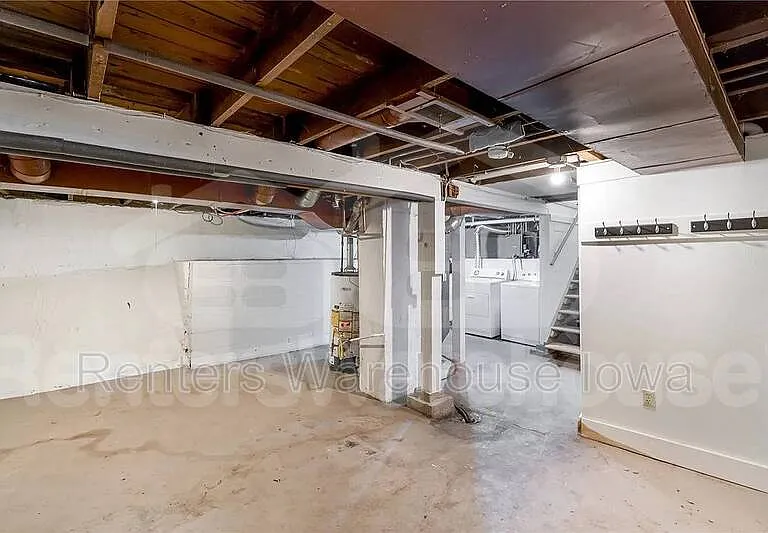737 28th St — Photo 24