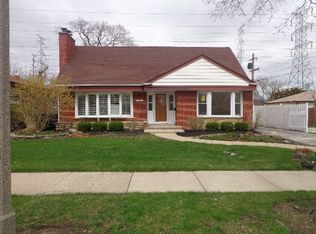 3914 Harvard Ter, Skokie, IL 60076