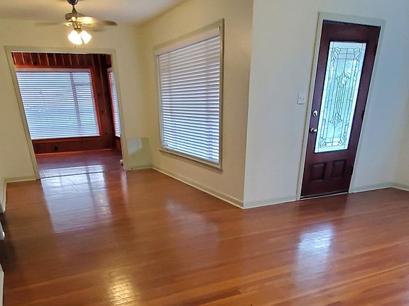Living room & dining room