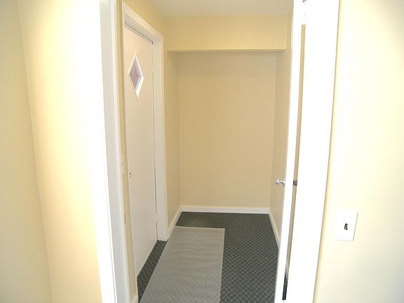 2nd image of 2718 W Julia Ct #2