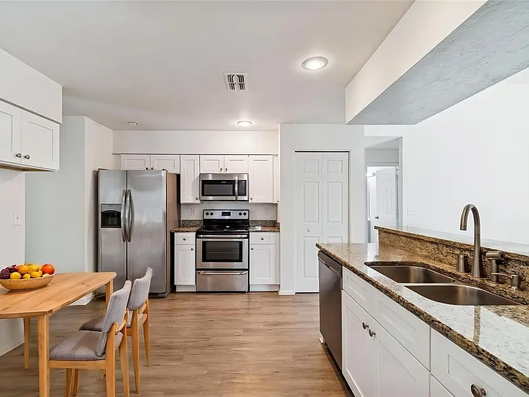 11903 Steppingstone Blvd — Photo 10