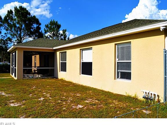 4th image of 4035 Everglades Blvd N