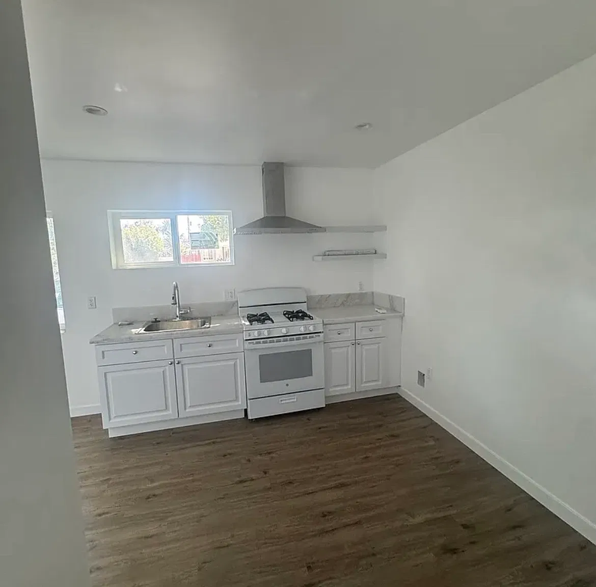 1 bed, 525 sqft, $2,095 — Photo 4
