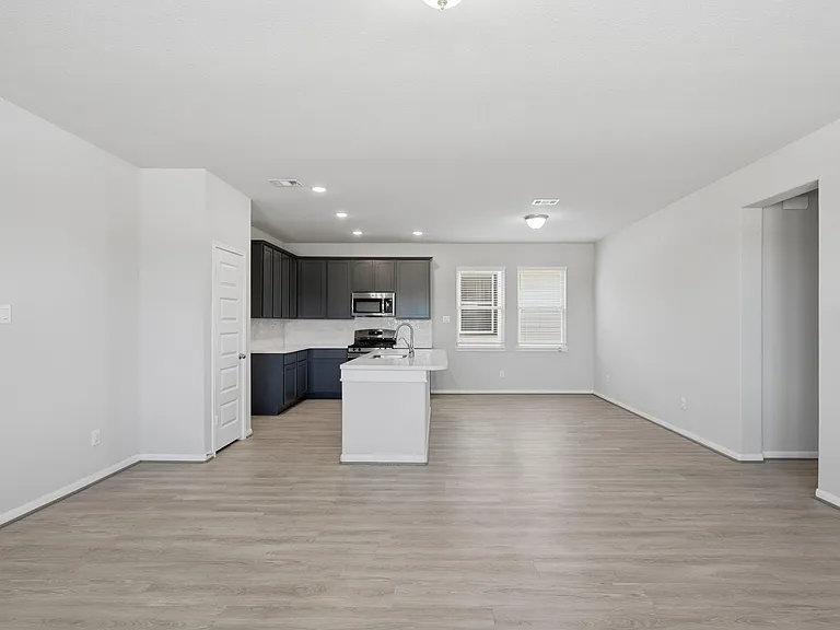 10406 Milford Woods Ln — Photo 12
