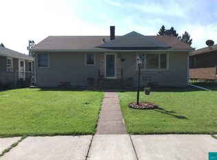 528 13th Ave, Two Harbors, MN 55616