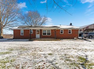 3520 Mount Eden Rd, Lawrenceburg, KY 40342