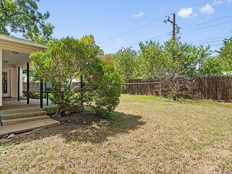 4402 Terrilance Dr — Photo 22
