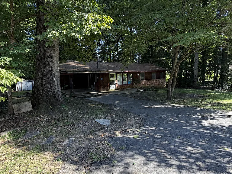150 Pine Grove Dr — Photo 7