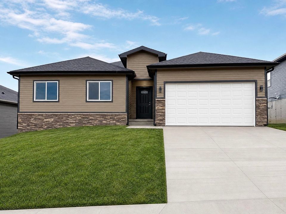 1st image of 7706 S 33rd Ave