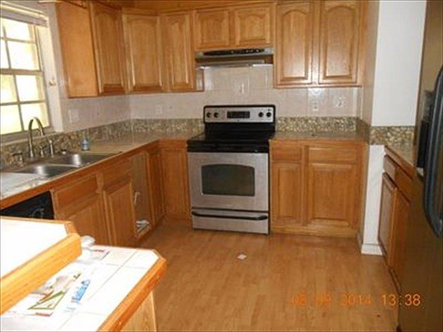 2nd image of 5203 NW 61st Ln
