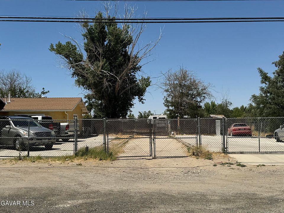 2nd image of 3153 E Avenue H4