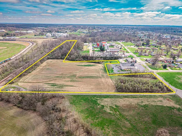569 N Richland Creek Dr, Princeton, IN 47670