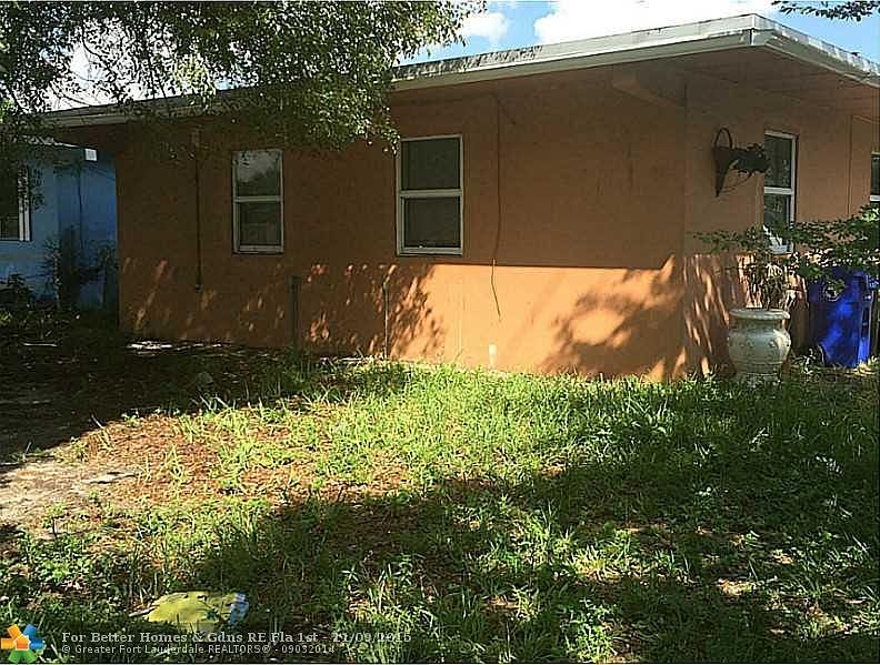 1st image of 301 NW 12th Ave