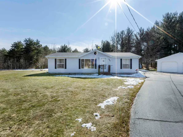 909 W Nielson Rd, Sanford, MI 48657