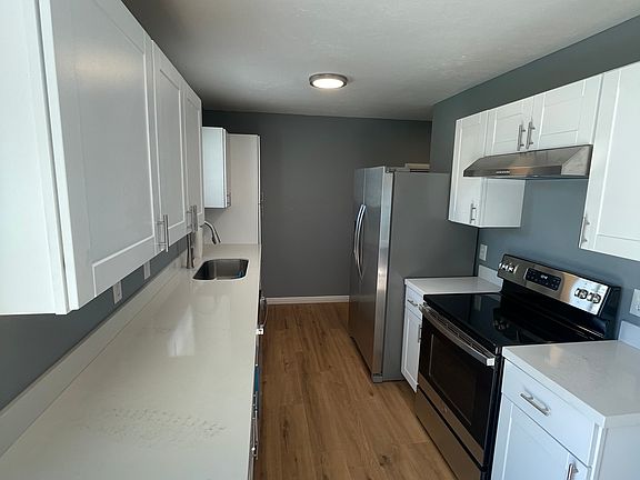2nd image of 2861 W Cayenne Dr S