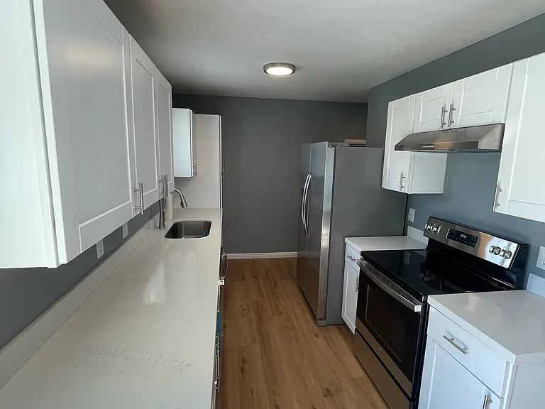 2861 W Cayenne Dr S — Photo 2