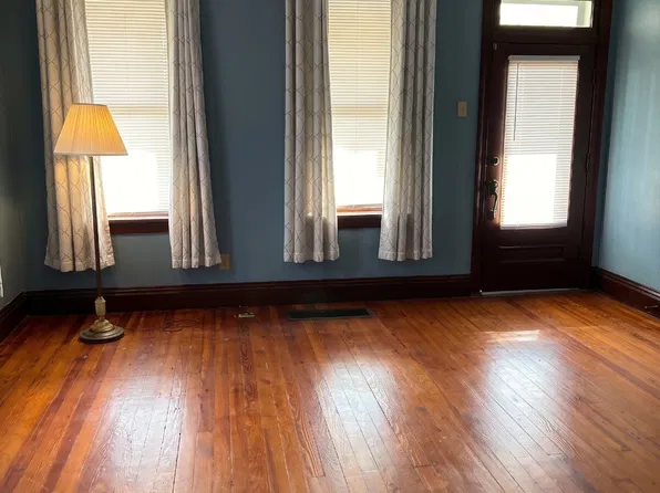 426 Maple St, Manchester, PA 17345