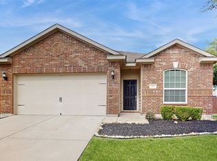 210 Magnolia Dr, Princeton, TX 75407