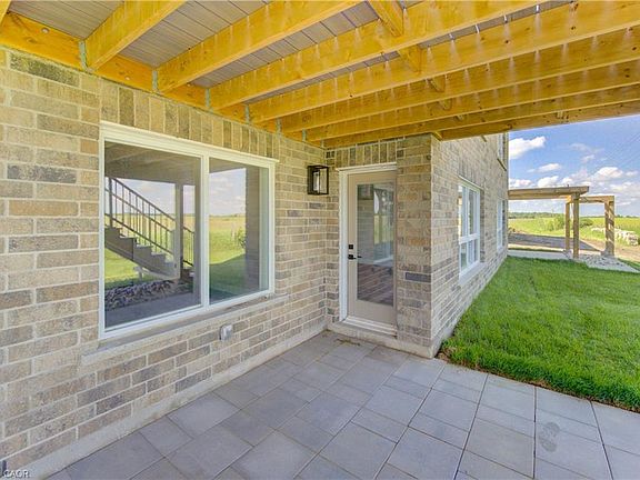 4th image of 110 Bedell Dr