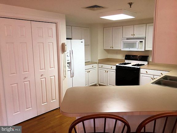 5th image of 600 McKinsey Park Dr #1-405