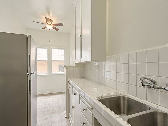 4th image of 1255 Gordon St #8