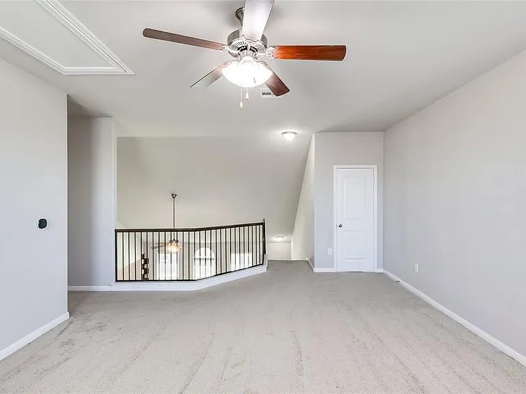 11608 Reading Ct — Photo 27