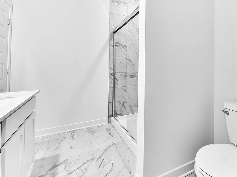 425 Eisenhower St — Photo 13